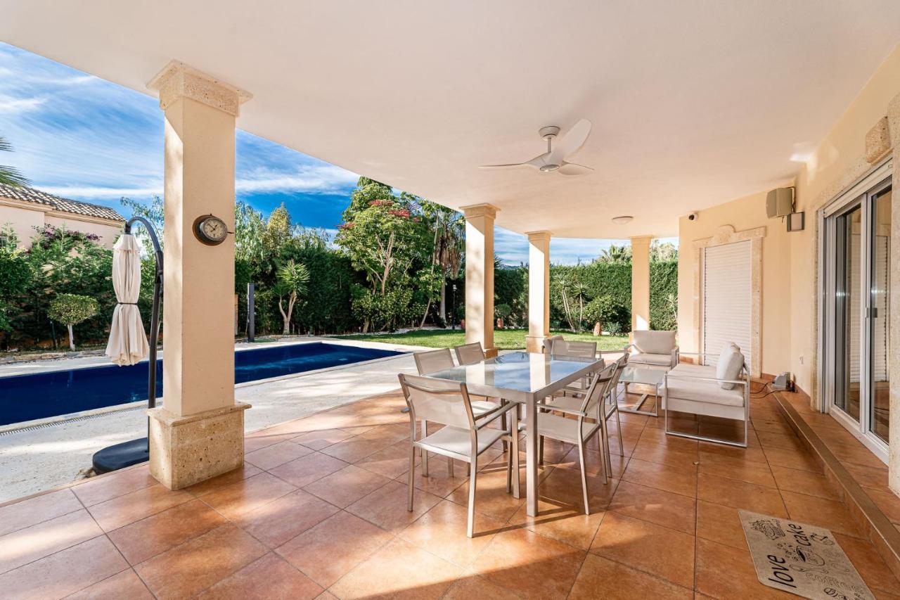 Villa Svim, Walking Distance To The Beach! Marbella Buitenkant foto