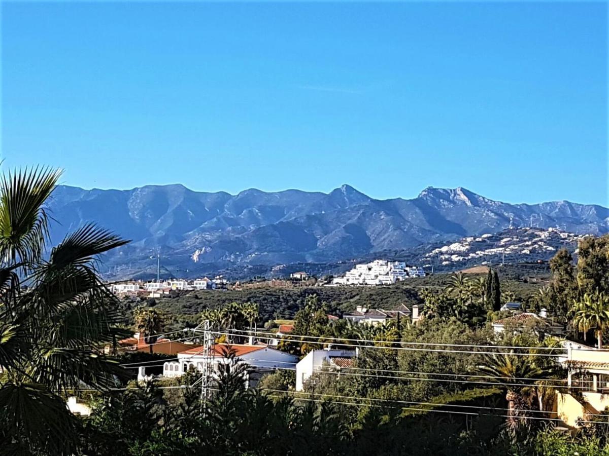 Villa Svim, Walking Distance To The Beach! Marbella Buitenkant foto