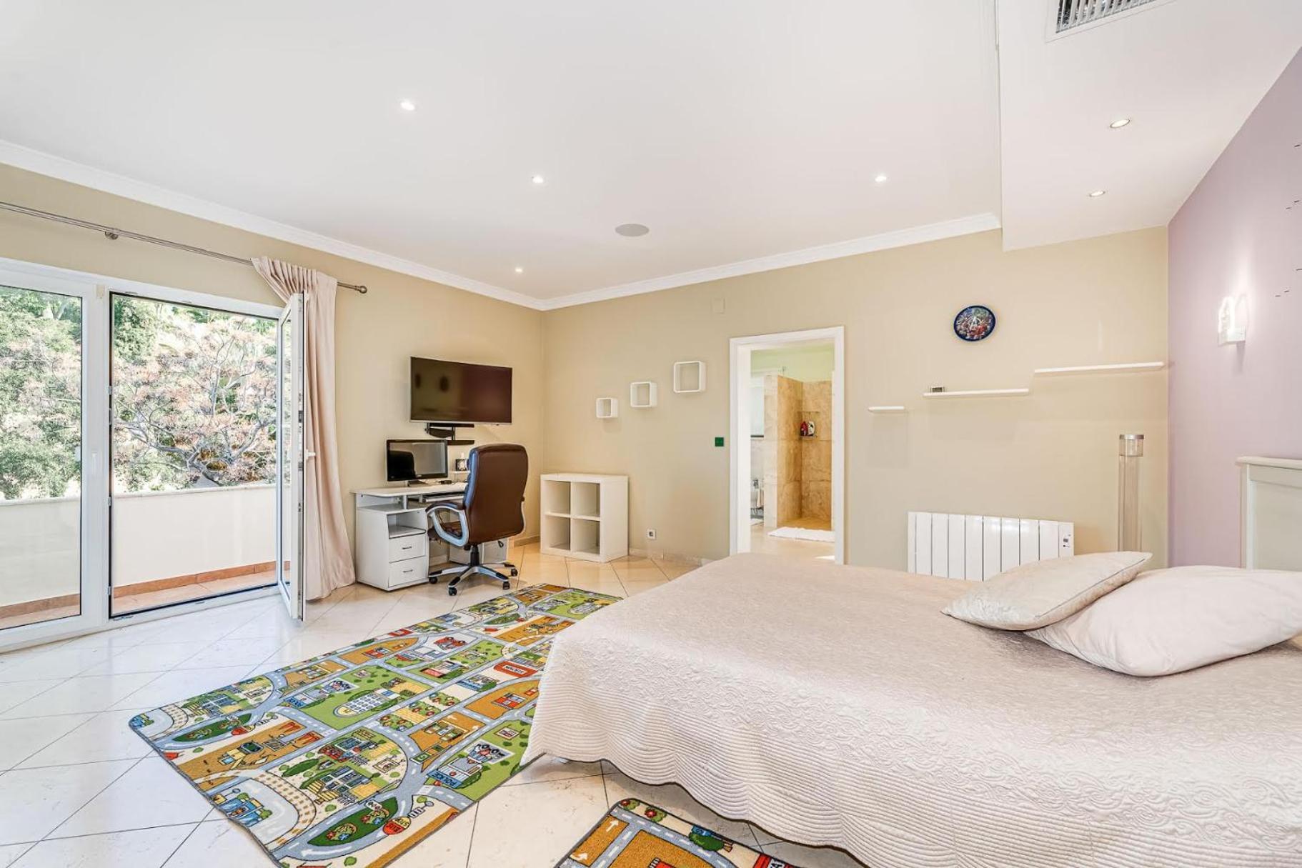 Villa Svim, Walking Distance To The Beach! Marbella Buitenkant foto