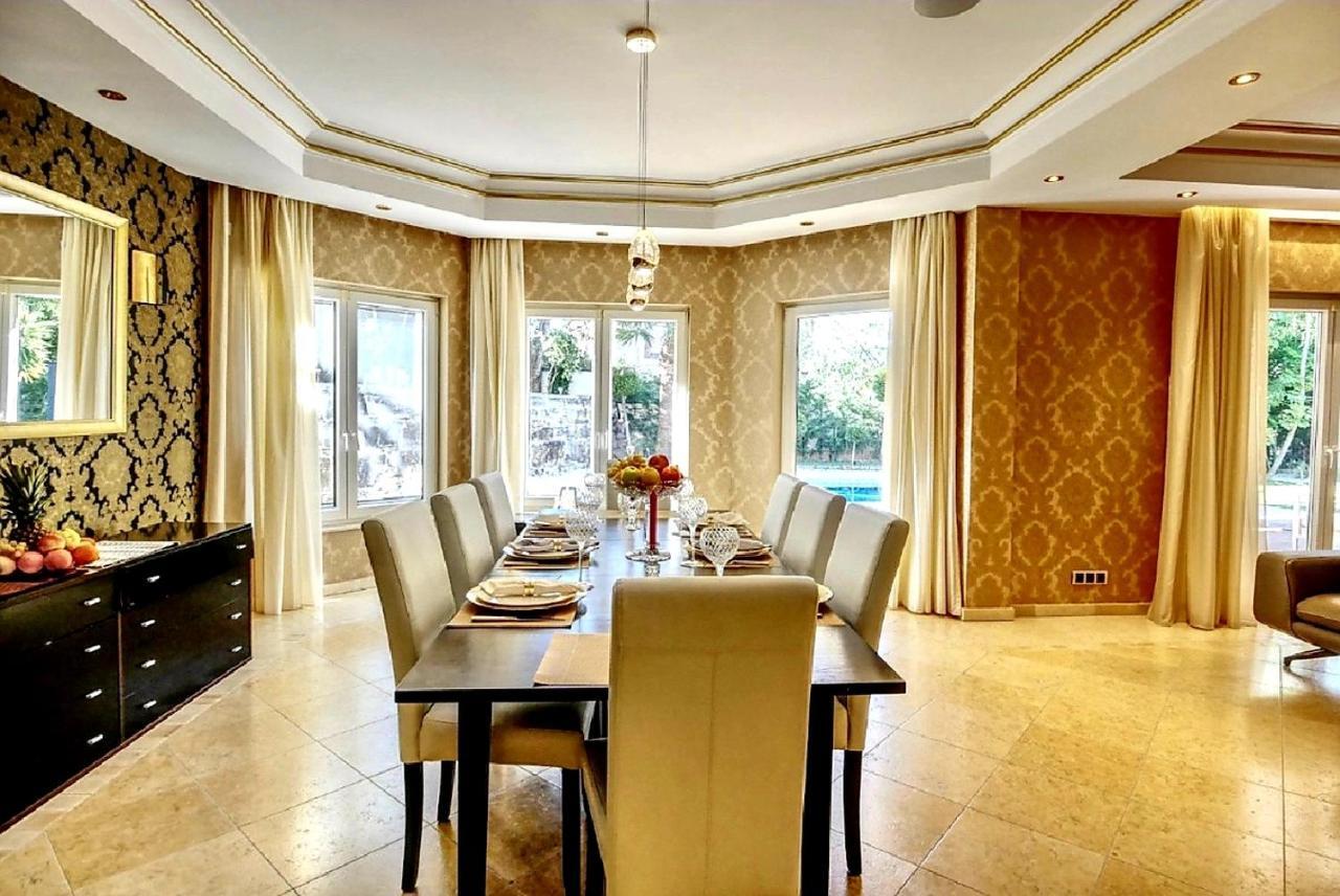 Villa Svim, Walking Distance To The Beach! Marbella Buitenkant foto
